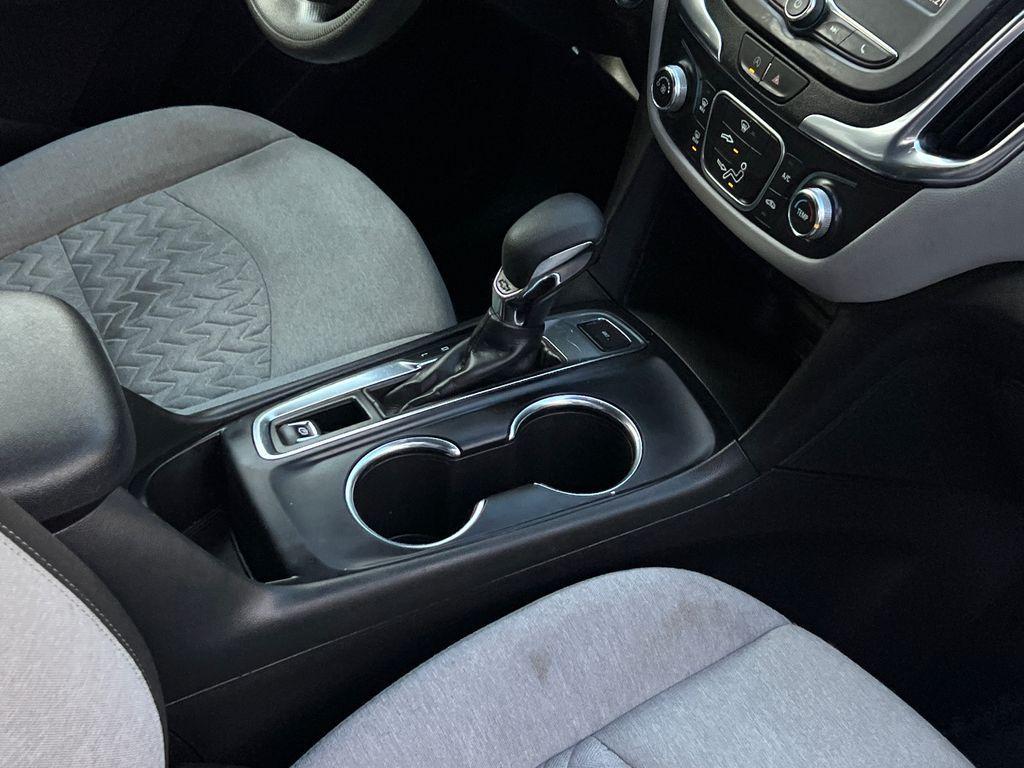 used 2023 Chevrolet Equinox car, priced at $16,500