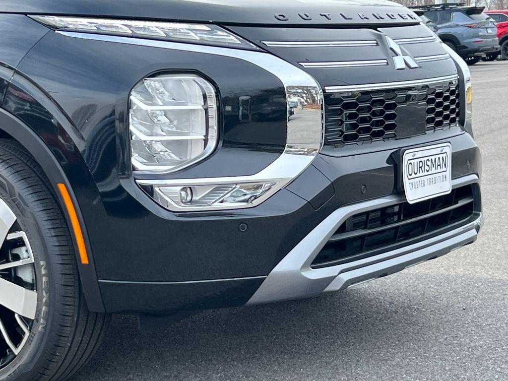 new 2026 Mitsubishi Outlander car, priced at $44,530