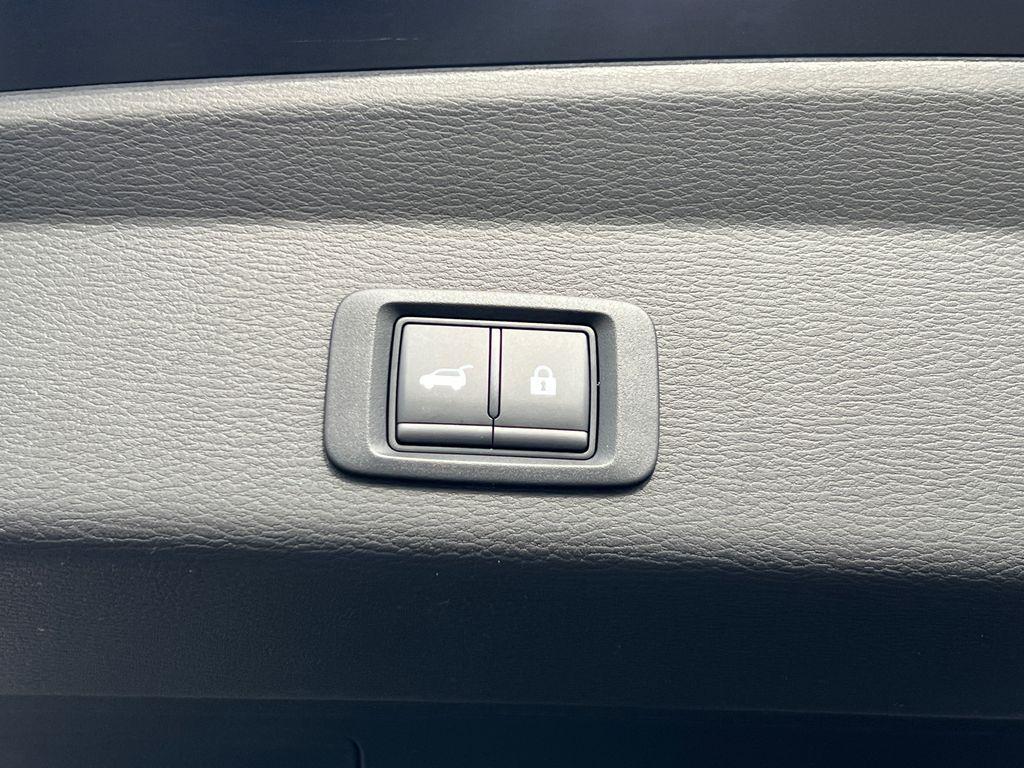 new 2026 Mitsubishi Outlander car, priced at $44,530