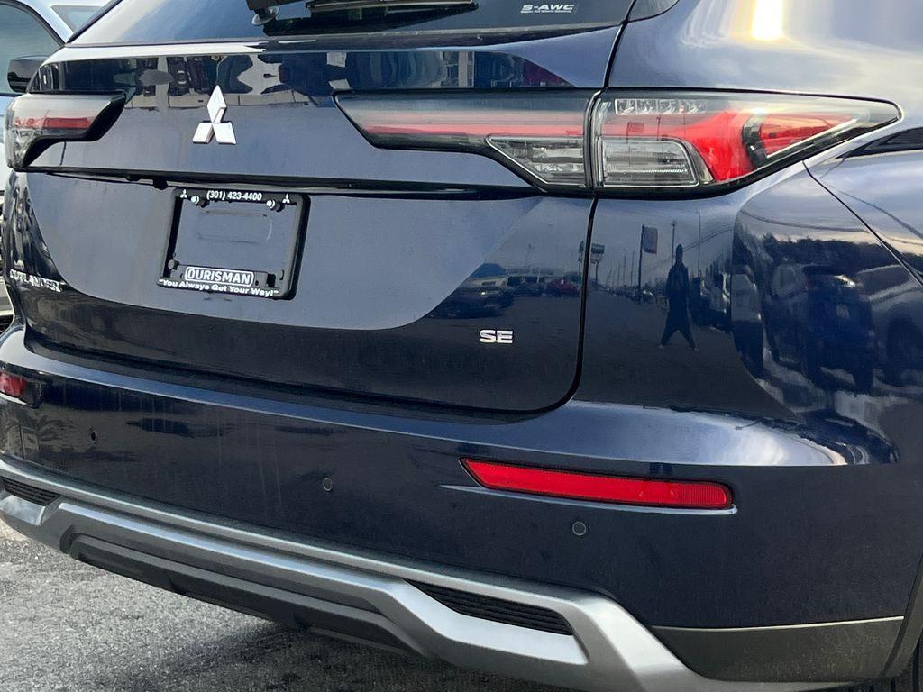 new 2026 Mitsubishi Outlander car, priced at $43,150