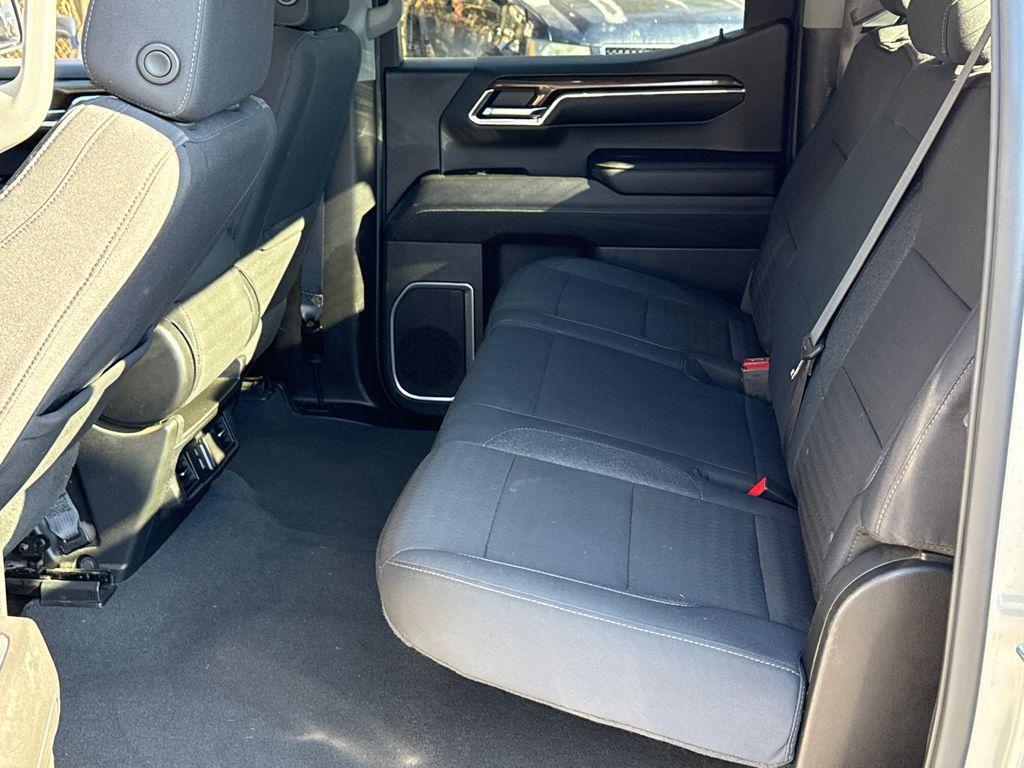 used 2024 Chevrolet Silverado 1500 car, priced at $35,200