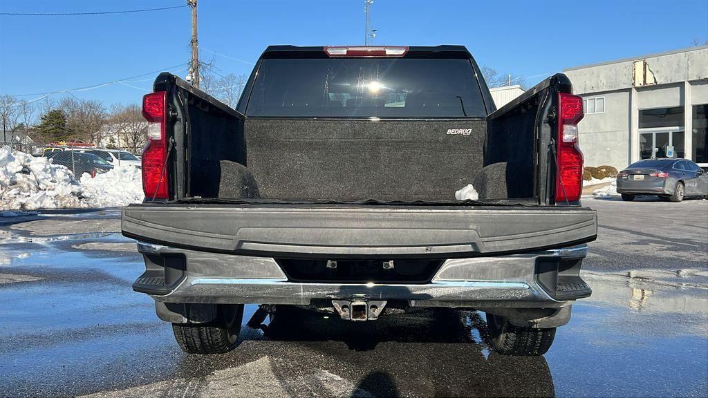 used 2021 Chevrolet Silverado 1500 car, priced at $30,700