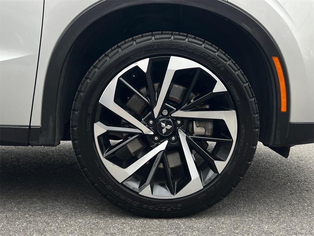 used 2022 Mitsubishi Outlander car, priced at $16,500