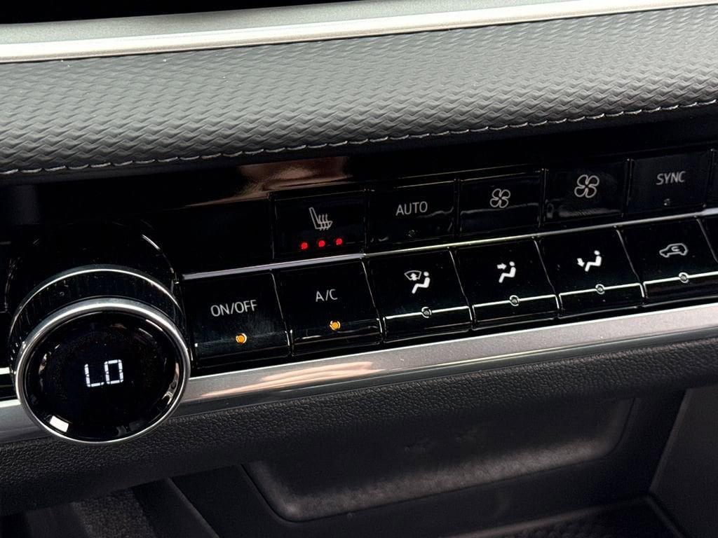 new 2026 Chevrolet Equinox car, priced at $28,590