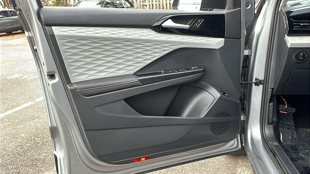 used 2024 Volkswagen Taos car, priced at $16,500