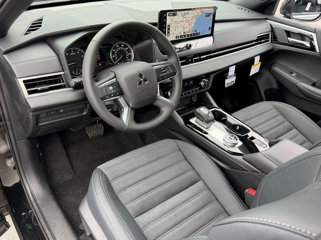 new 2026 Mitsubishi Outlander car