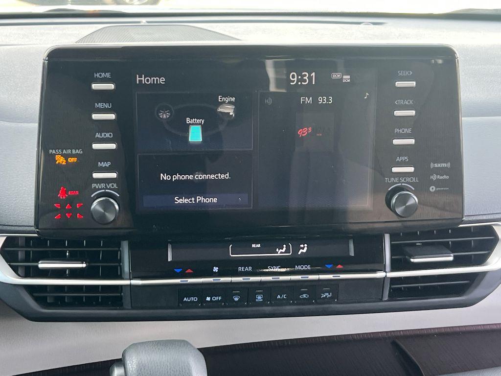 used 2024 Toyota Sienna car, priced at $32,200