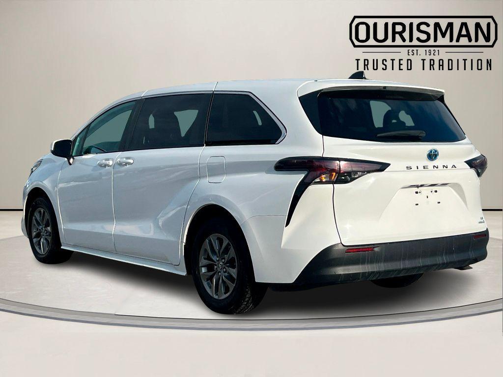 used 2024 Toyota Sienna car, priced at $32,200
