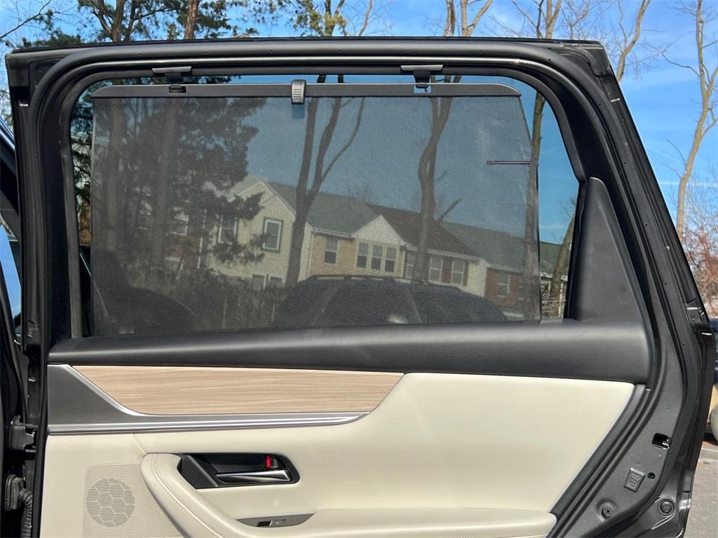 used 2024 Mazda CX-90 PHEV car, priced at $34,000