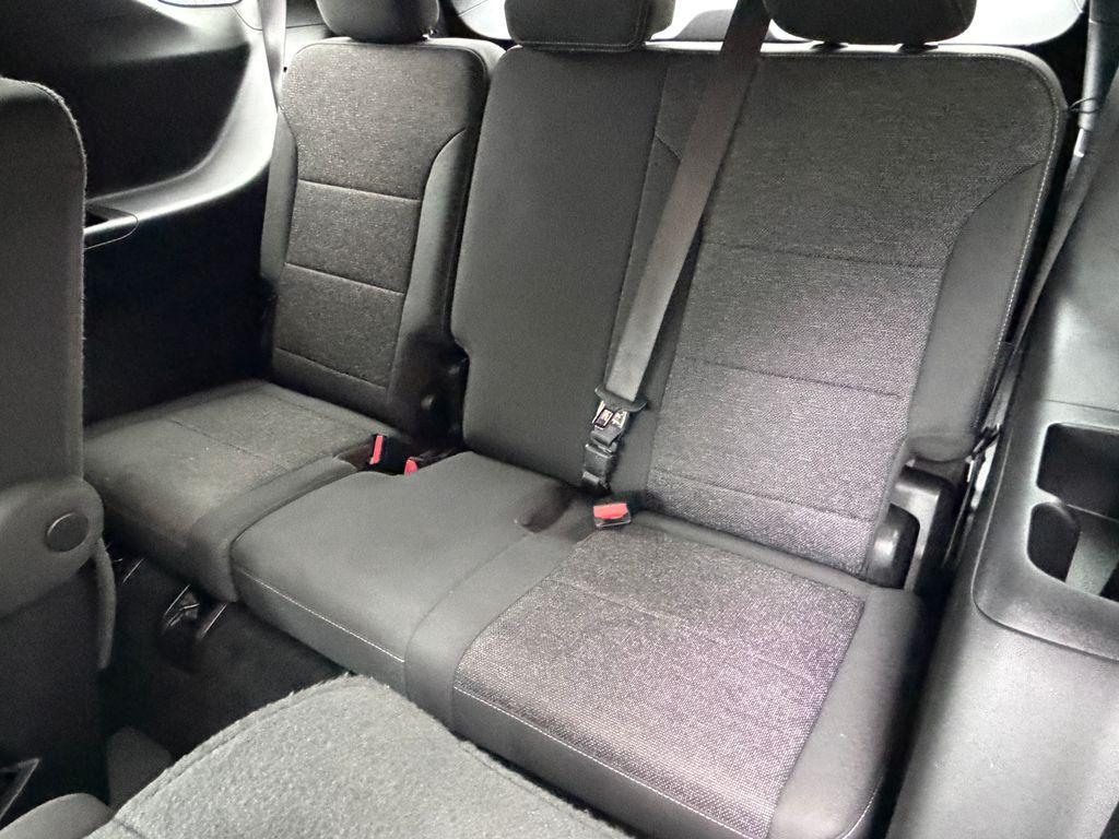 used 2024 Chevrolet Traverse car, priced at $31,000