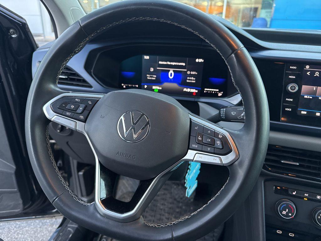 used 2022 Volkswagen Taos car, priced at $17,900