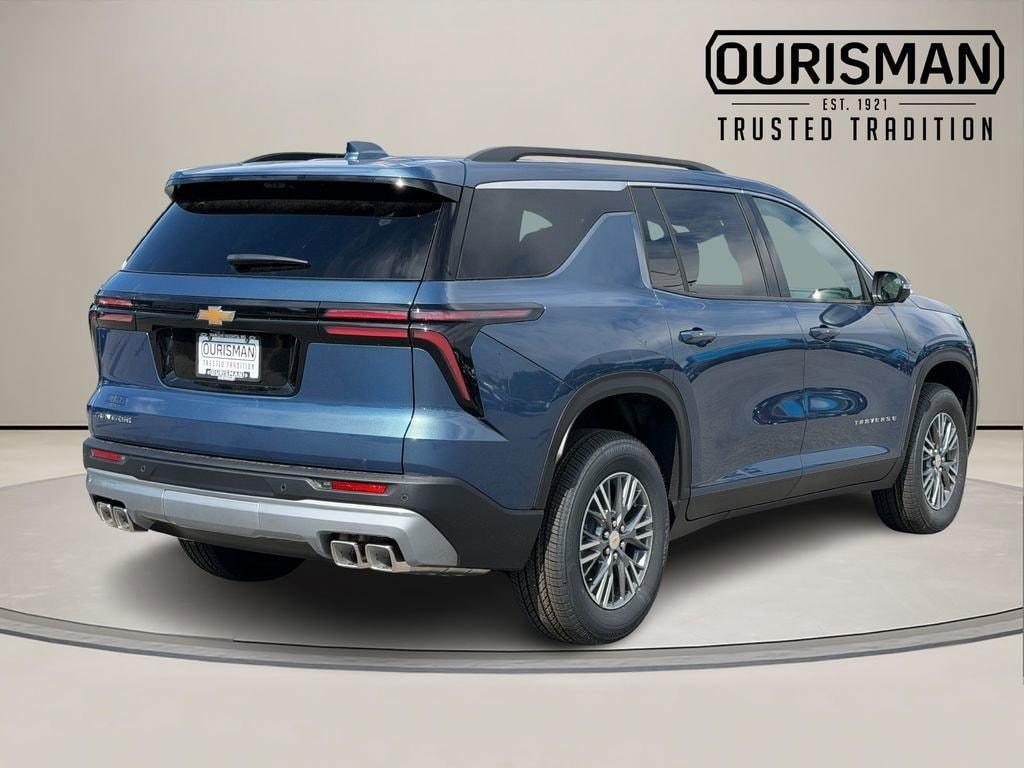 new 2026 Chevrolet Traverse car, priced at $41,318