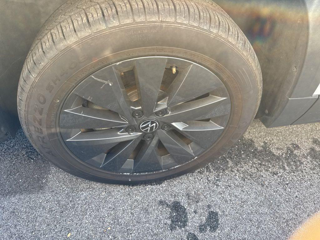 used 2024 Volkswagen Taos car, priced at $15,900