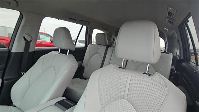 used 2024 Toyota Grand Highlander car