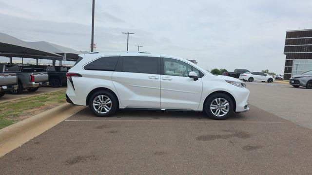 used 2024 Toyota Sienna car