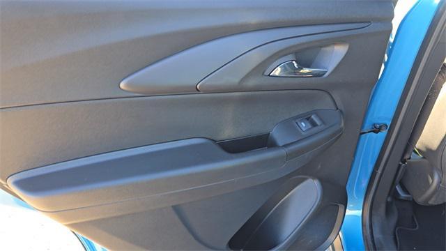 used 2025 Chevrolet TrailBlazer car