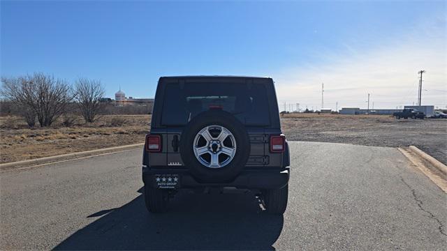 used 2021 Jeep Wrangler Unlimited car, priced at $21,056