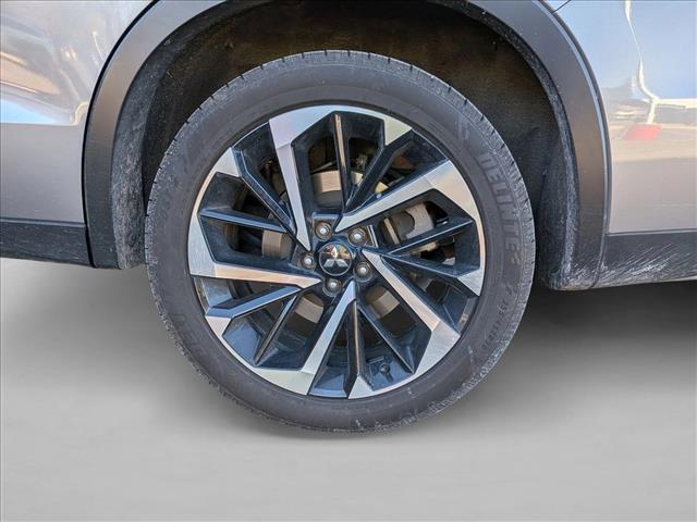 used 2024 Mitsubishi Outlander car, priced at $20,999