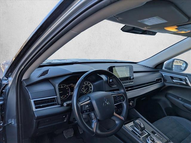 used 2024 Mitsubishi Outlander car, priced at $20,999