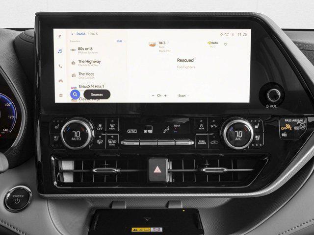 new 2026 Toyota Highlander Hybrid car, priced at $56,244