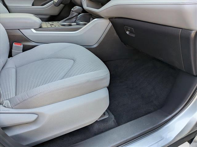 used 2023 Toyota Highlander car, priced at $31,875