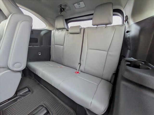 new 2026 Toyota Highlander Hybrid car, priced at $55,649