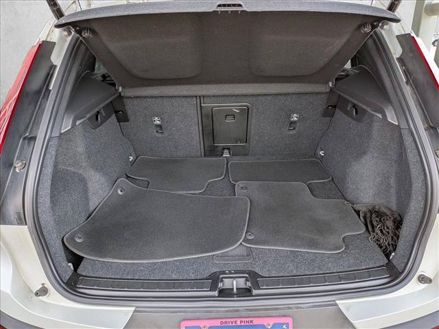 used 2022 Volvo XC40 car, priced at $18,376