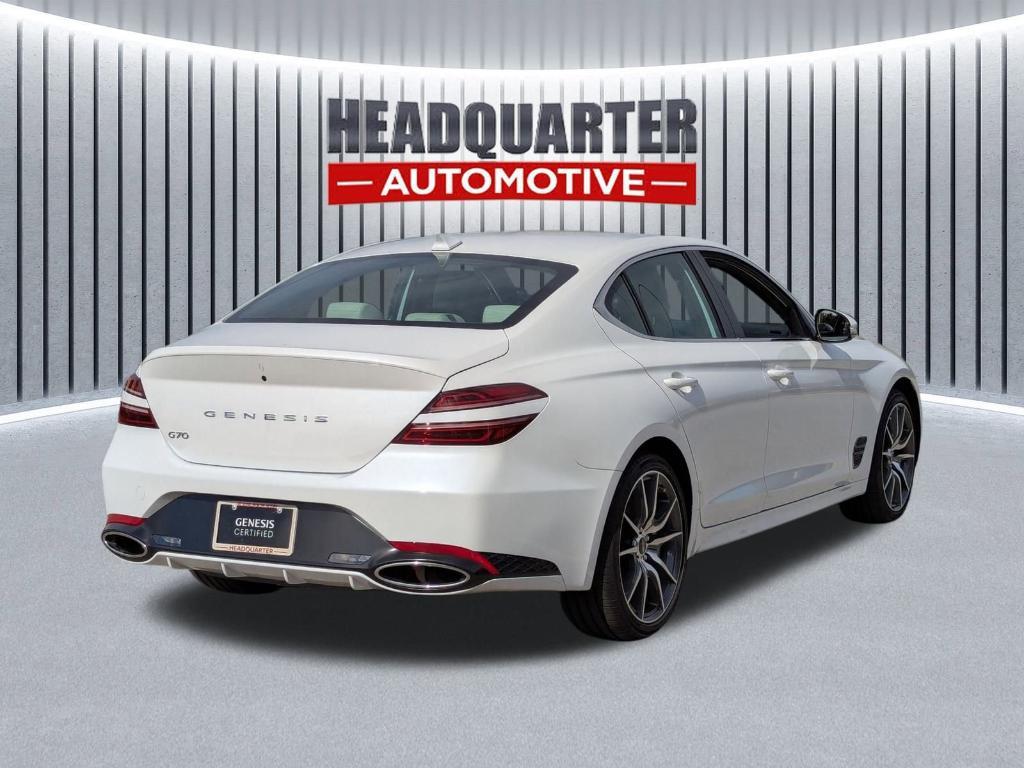 new 2025 Genesis G70 car