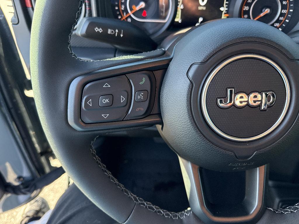 new 2026 Jeep Gladiator car, priced at $58,945
