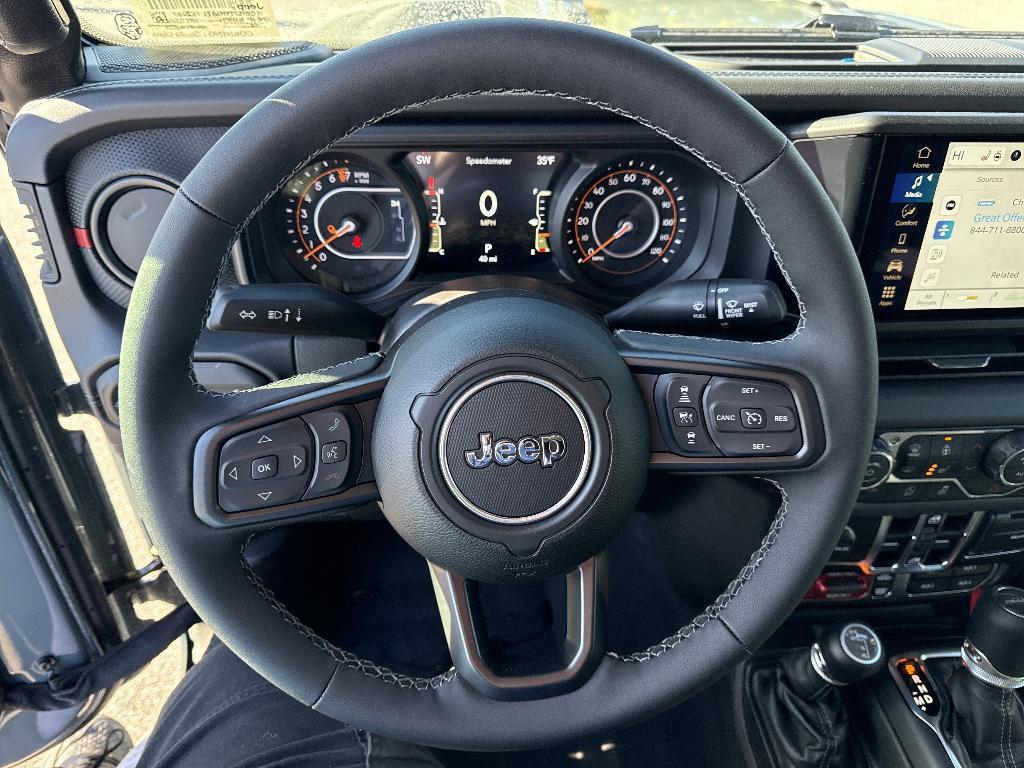 new 2026 Jeep Gladiator car, priced at $58,945