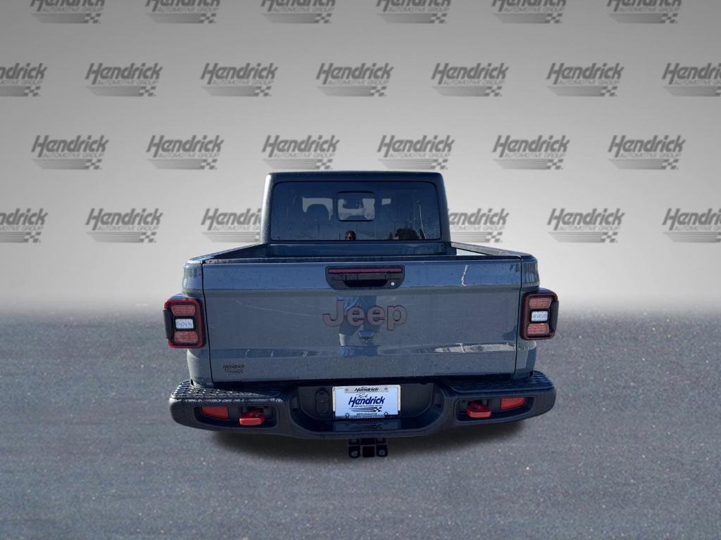 new 2026 Jeep Gladiator car, priced at $58,945