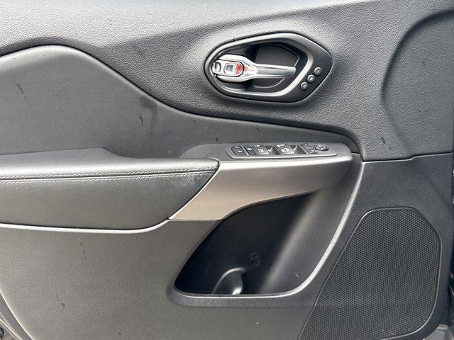 used 2022 Jeep Cherokee car, priced at $28,647