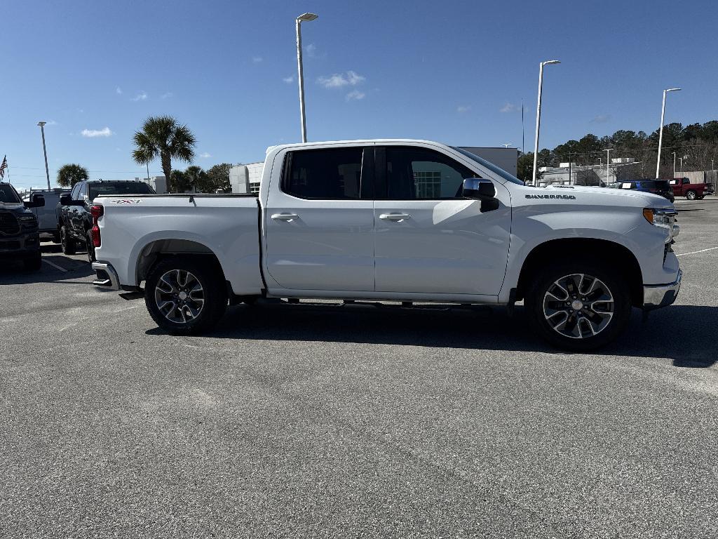 used 2025 Chevrolet Silverado 1500 car, priced at $42,230