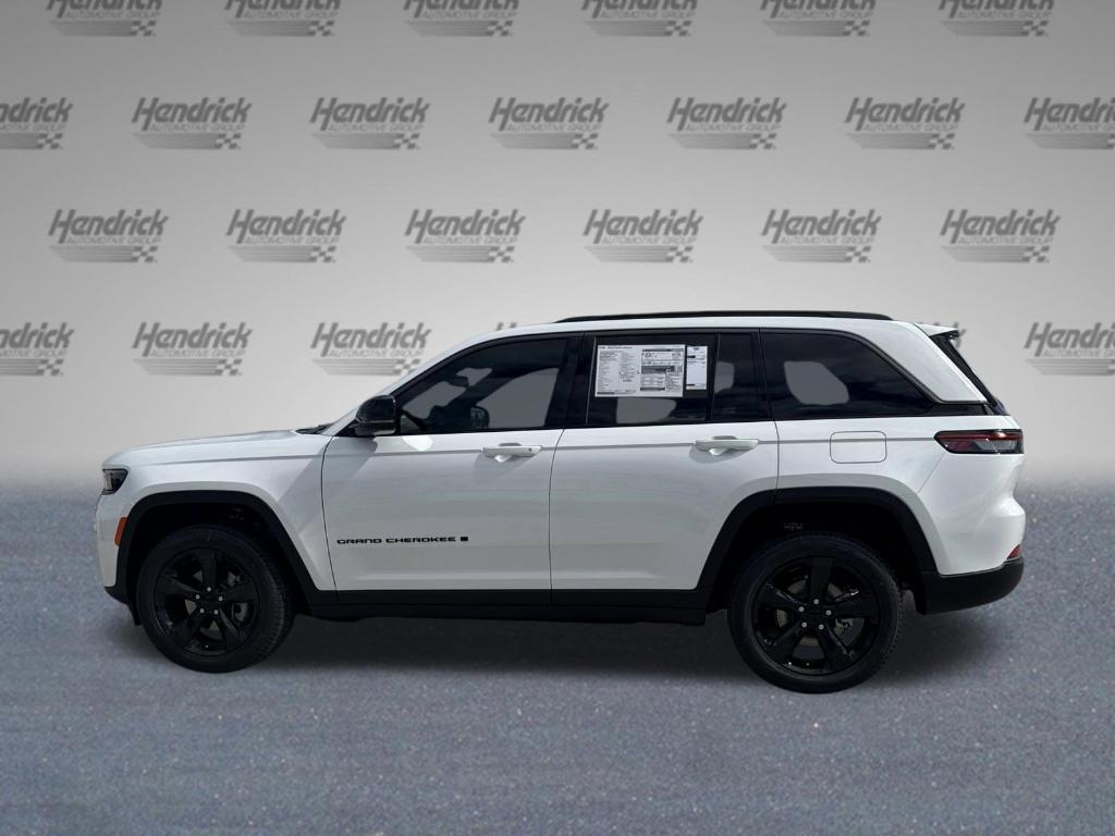 new 2026 Jeep Grand Cherokee car, priced at $42,462