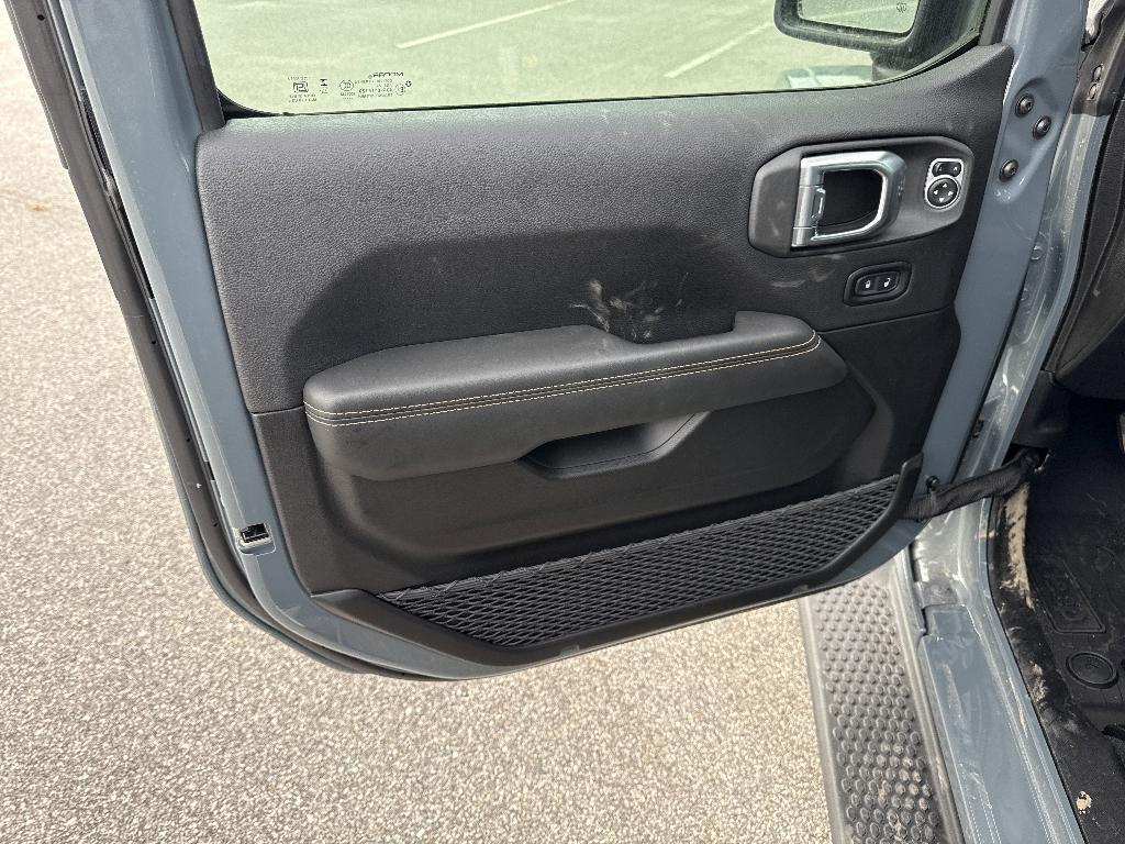 new 2026 Jeep Wrangler car, priced at $57,345