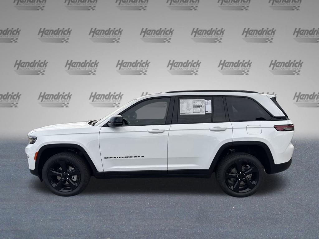 new 2025 Jeep Grand Cherokee car, priced at $50,140