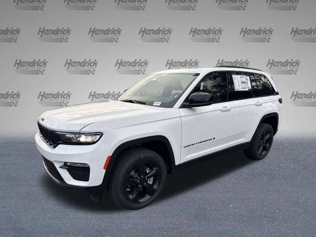 new 2025 Jeep Grand Cherokee car, priced at $50,140