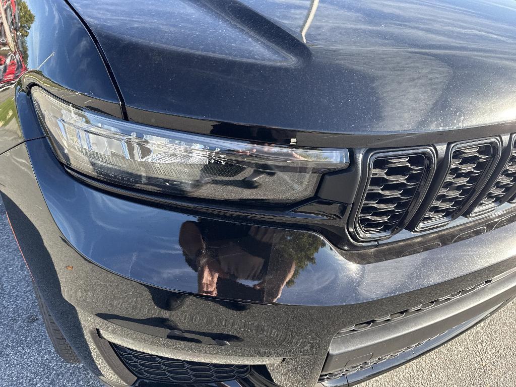 new 2025 Jeep Grand Cherokee L car, priced at $52,220