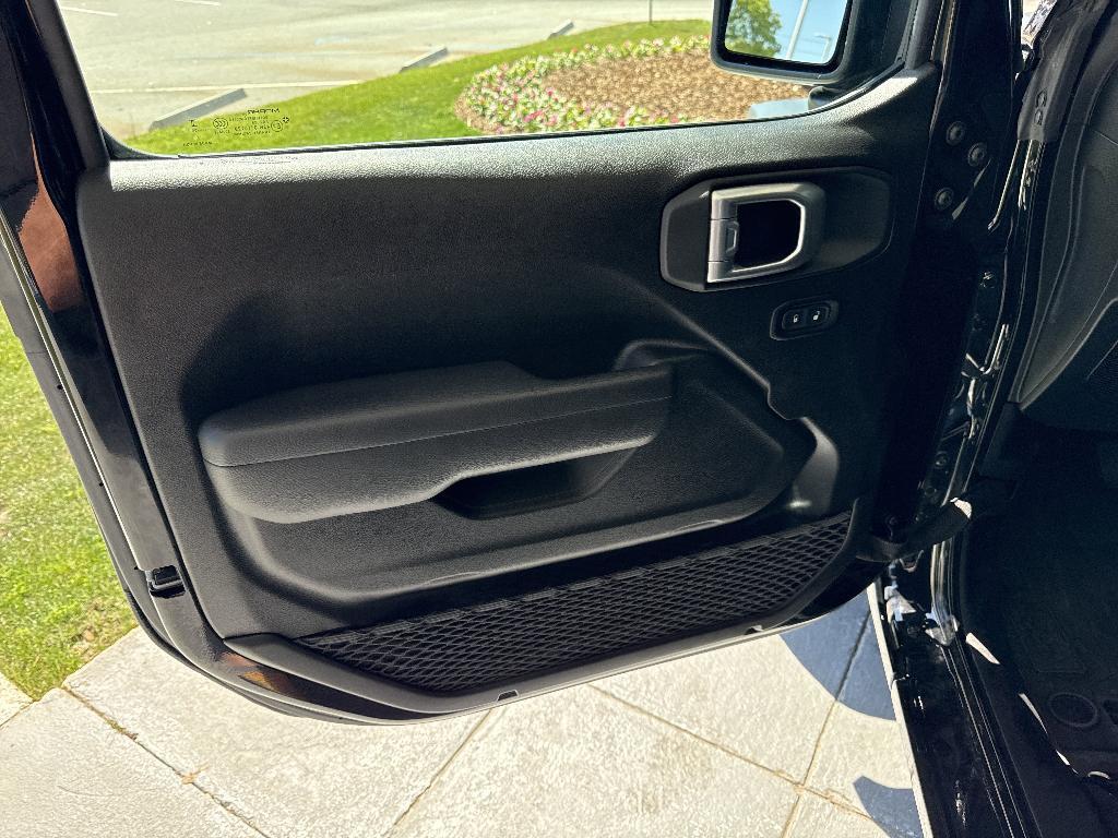 used 2025 Jeep Wrangler car, priced at $31,459