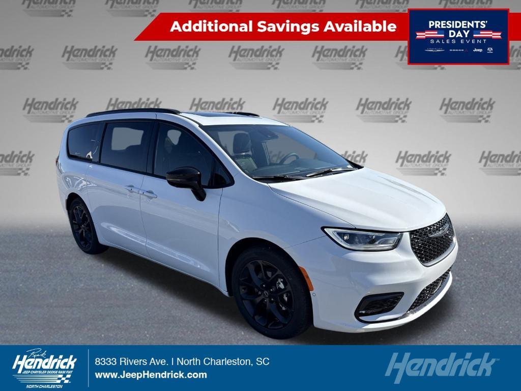 new 2026 Chrysler Pacifica car, priced at $54,025