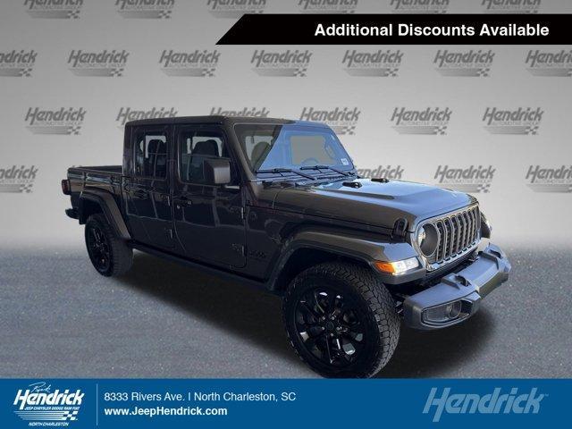 used 2025 Jeep Gladiator car, priced at $34,647