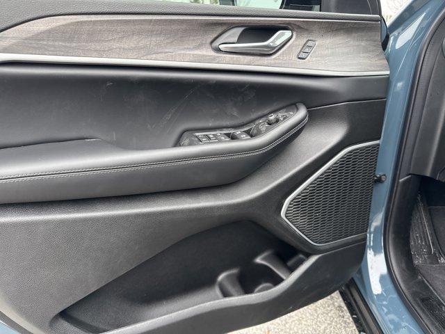 new 2026 Jeep Grand Cherokee car, priced at $50,405