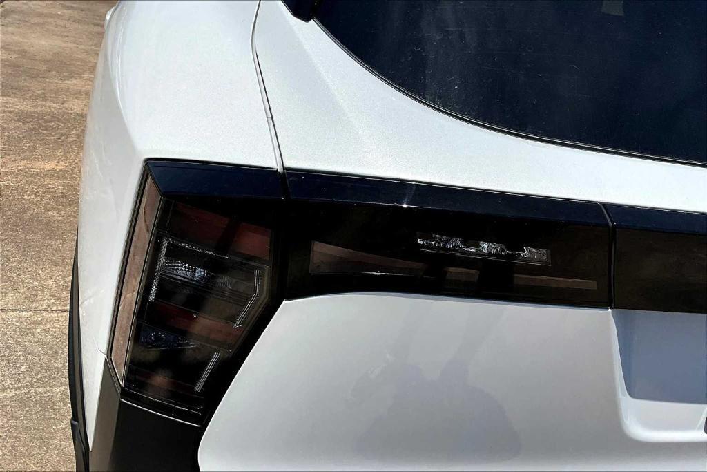 new 2025 Nissan Kicks car, priced at $24,048