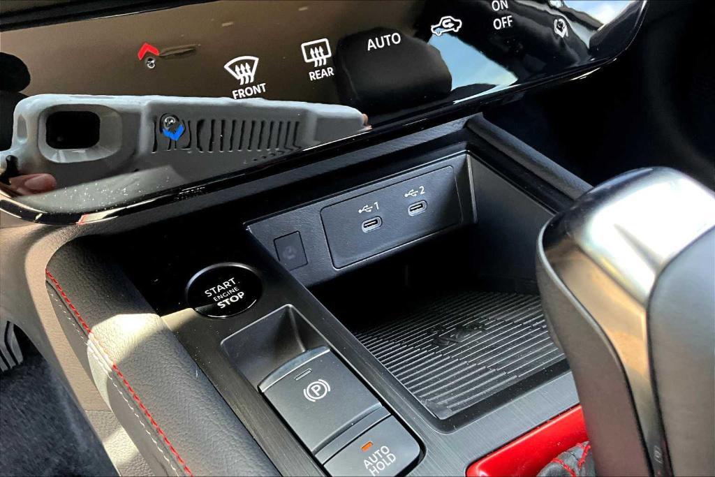 new 2025 Nissan Kicks car, priced at $24,048