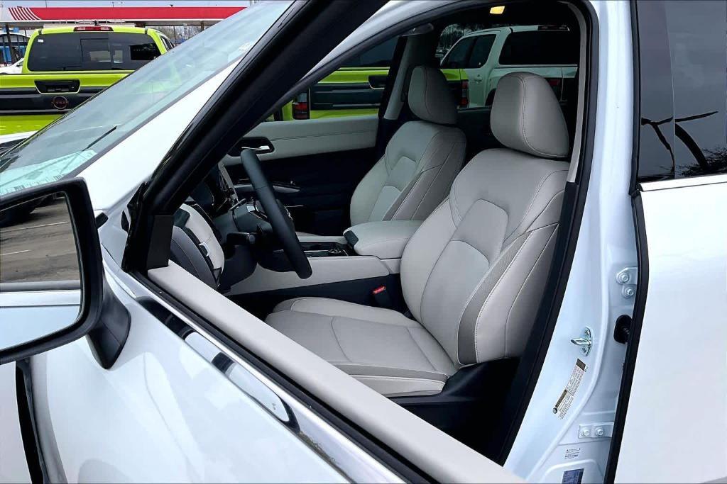 new 2026 Nissan Pathfinder car, priced at $46,091