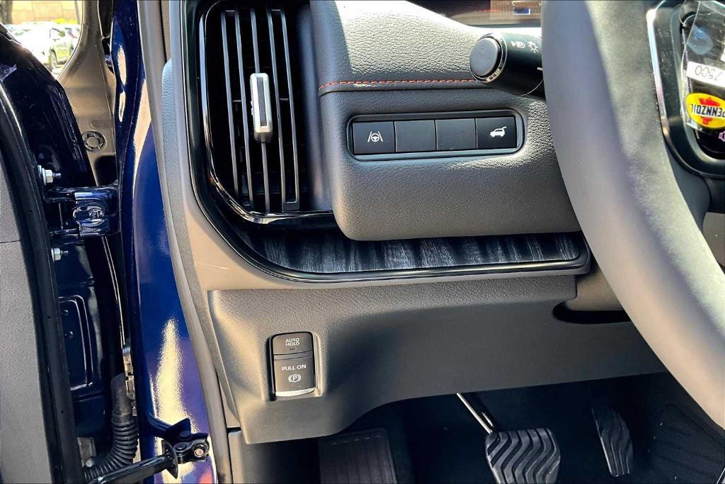 new 2025 Nissan Armada car, priced at $68,525