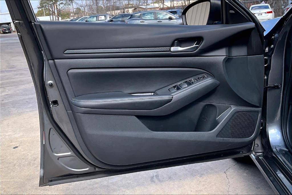 used 2025 Nissan Altima car, priced at $21,425