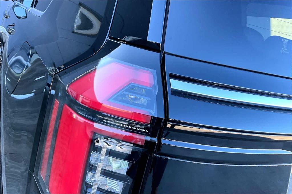 new 2025 Nissan Armada car, priced at $71,725