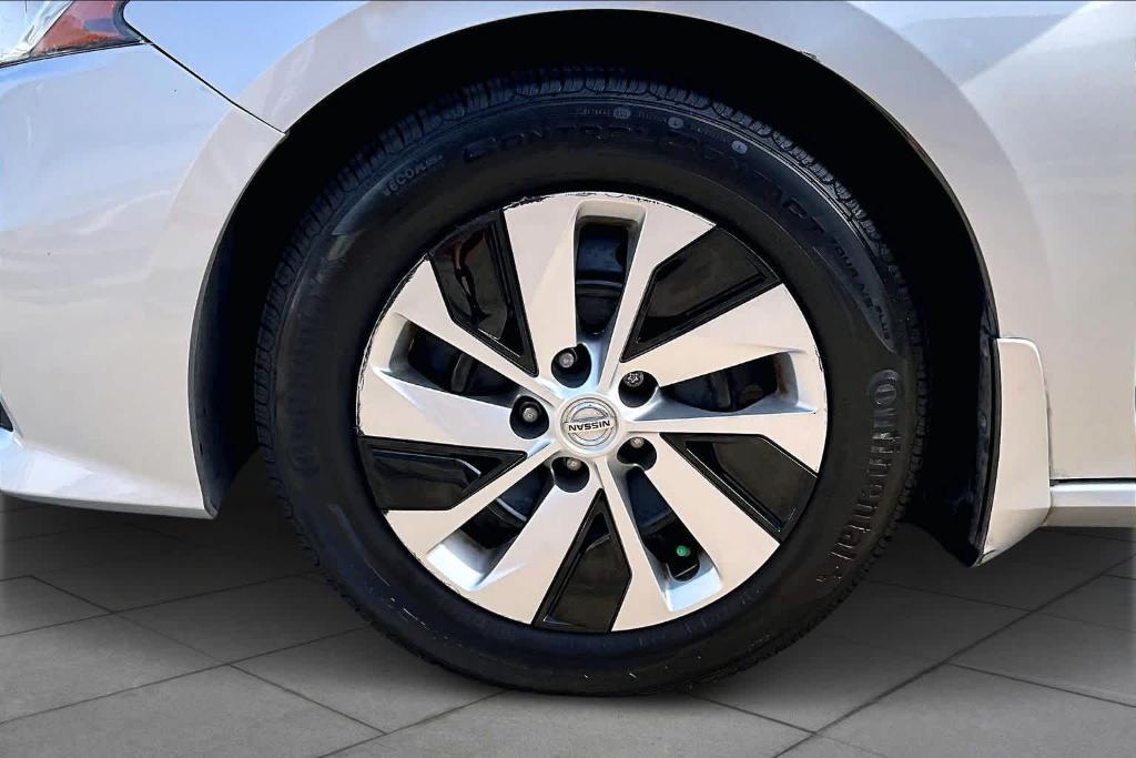 used 2021 Nissan Altima car, priced at $15,995