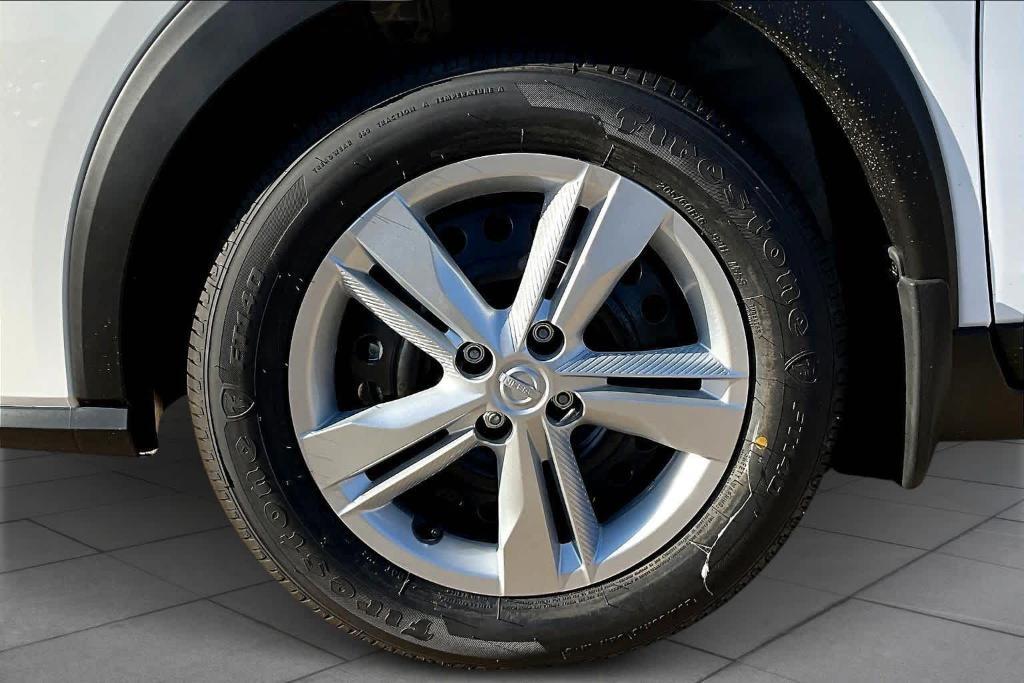 new 2025 Nissan Kicks Play car, priced at $23,365